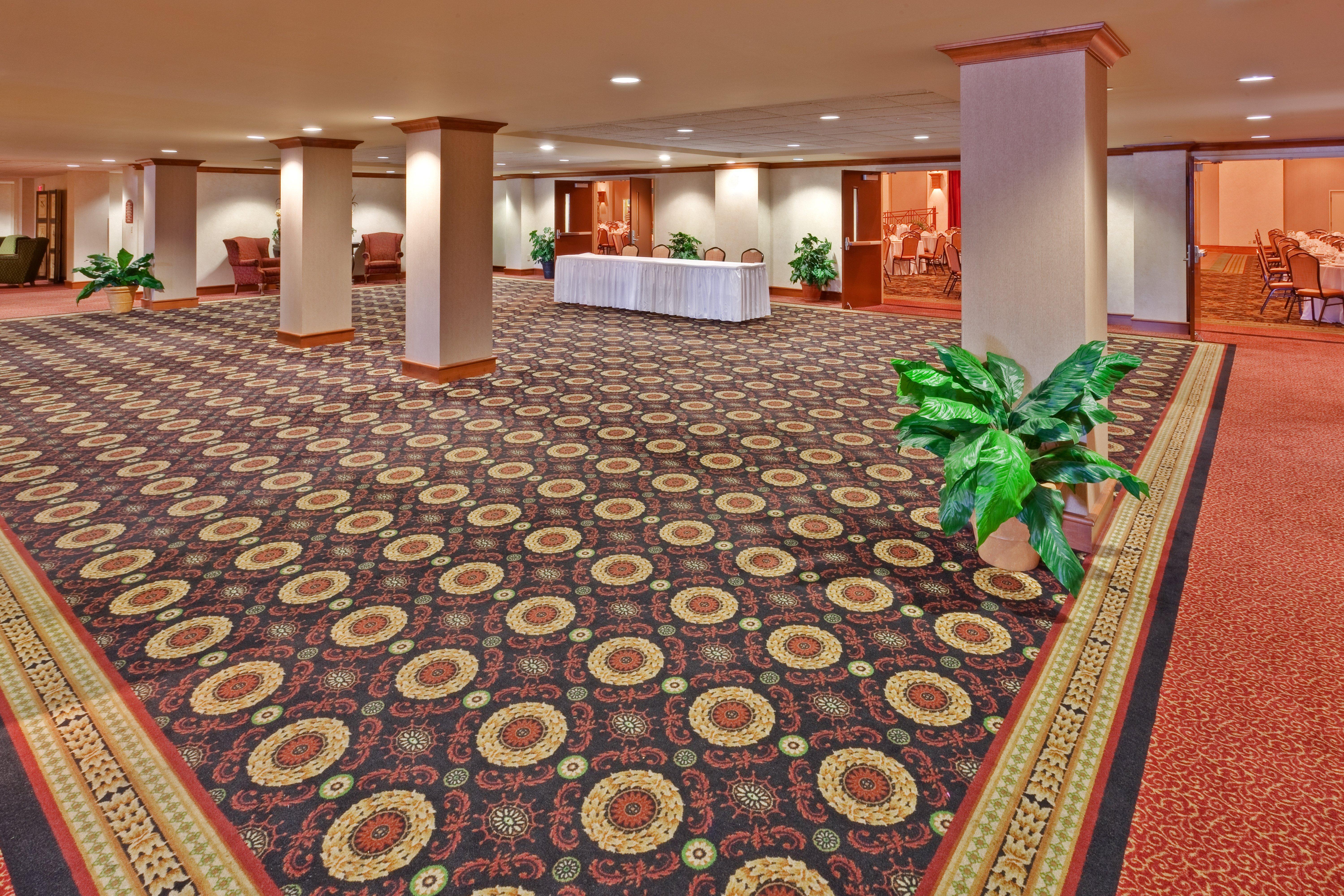 Holiday Inn Memphis-University Of Memphis By Ihg Екстериор снимка