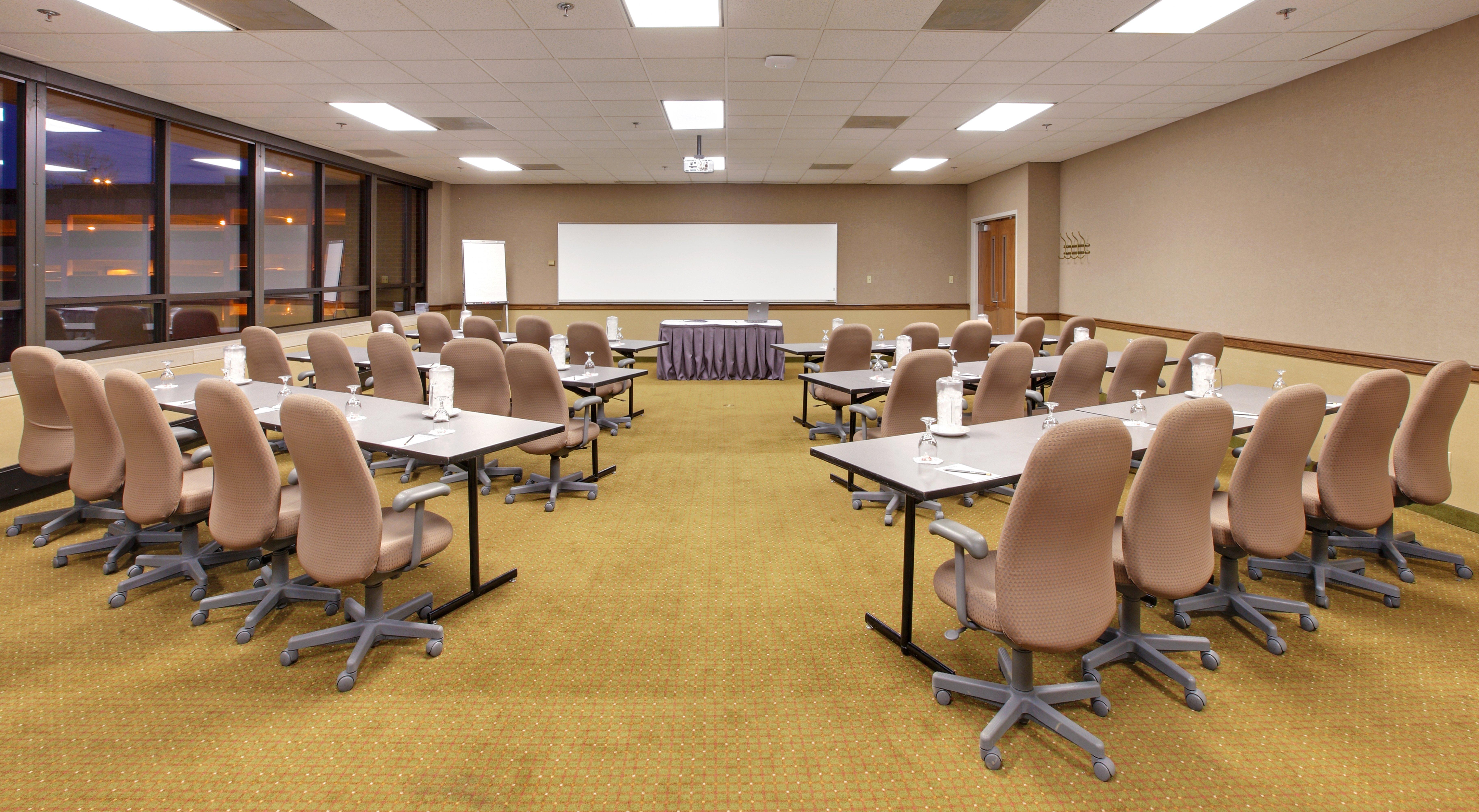 Holiday Inn Memphis-University Of Memphis By Ihg Екстериор снимка